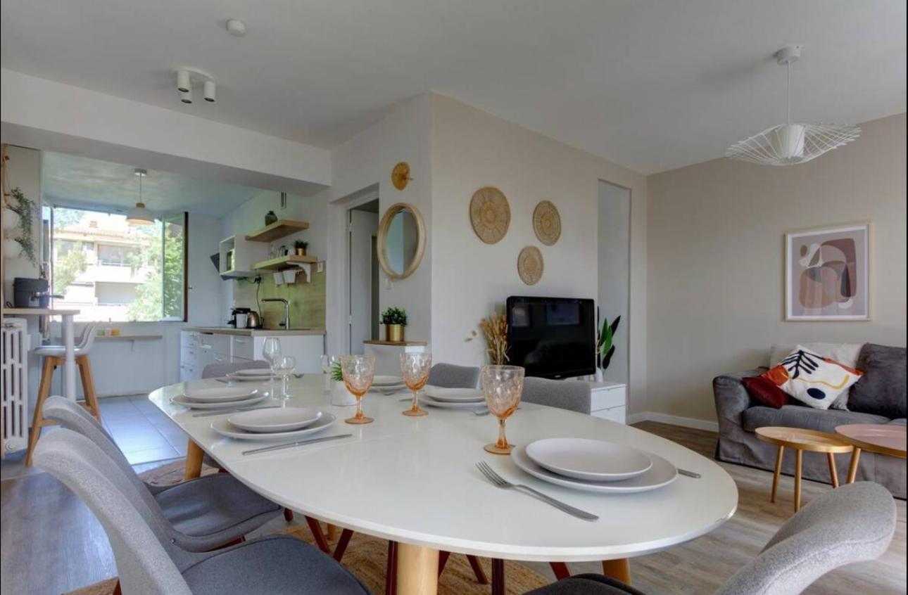 Le Smile - 3 Bedrooms - 8Pers - Parking - Centre Gare Montpellier Bagian luar foto